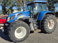 Tractor New Holland TVT 145 Met Fronthef, Motor defect