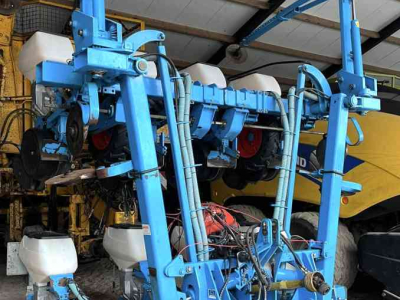 Seed drill Monosem NG plus 8 r