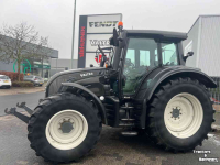Tractor Valtra N142 Direct