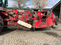 Sugar beet harvester Vervaet Beet Eater 625 in klantoverdracht