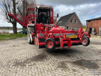 Sugar beet harvester Vervaet Beet Eater 625 in klantoverdracht