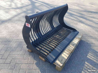 Skeleton buckets GRS PB130GI puinbak met Giant- Kubota- Eurotrac aansluiting