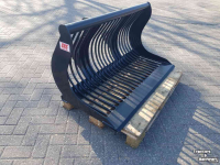Skeleton buckets GRS PB130GI puinbak met Giant- Kubota- Eurotrac aansluiting