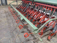Seed drill Hassia 300 BU