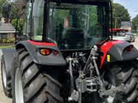 Tractor Massey Ferguson 4710 ESSENTIAL