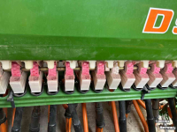 Seed drill Amazone D9-30 Zaaimachine