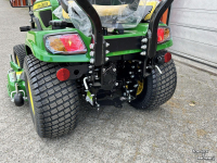 Ride-on mower John Deere X940