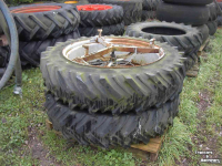 Wheels, Tyres, Rims & Dual spacers Molcon 13.6 x 38