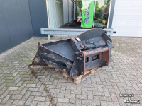 Tilting buckets Manitou ZIJKIEPBAK