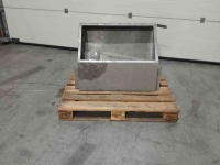 Other livestock equipment and accessories Brouwers waterbak wand bevesteging