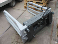 Bale clauw Sonarol CBP SNR 2300/2 balenklem pakkenklem ronde balen en vierkante pakken euro voorlader aankoppeling