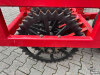 Furrow presses  Getrokken vorenpakker