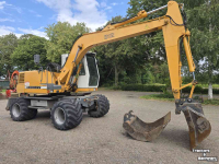 Excavator mobile Liebherr 312 banden kraan graafmachine