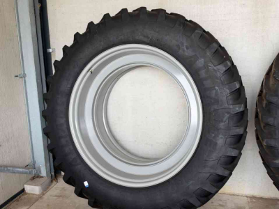 Wheels, Tyres, Rims & Dual spacers  380/105R50
