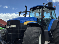 Tractor New Holland TM190