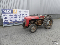 Oldtimers Massey Ferguson FE35