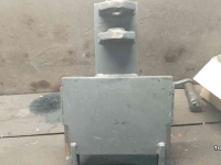 Used parts for tractors Massey Ferguson Topdrukcilindersteun Dyna-6 Slede