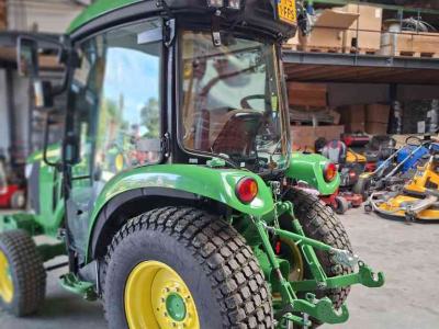 Horticultural Tractors John Deere 3046R