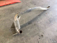 Used parts for tractors Deutz-Fahr Uitlaat Agrotron