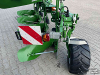 Ploughs Amazone 4 schaar vario ploeg  cayros XMS V