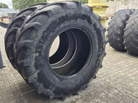 Wheels, Tyres, Rims & Dual spacers Vredestein 710/75R38 Traxion XXL banden 9/19mm