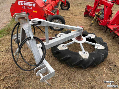 Feed sweeper wheel  Voerschuifband