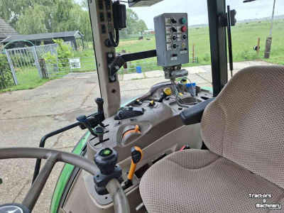 Tractor John Deere 6110RC