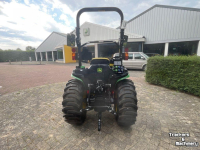 Small-track Tractor John Deere 3038E