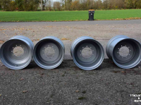 Wheels, Tyres, Rims & Dual spacers  30.5X24
