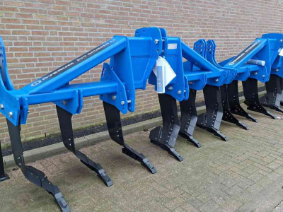 Deep subsoiler Overum Evogrubber 3.0 / Paragrubber