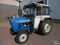 Tractor Ford 2600