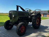 Tractor Fendt Farmer 1 met hef en maaibalk