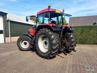 Tractor Case-IH MX135