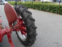 Oldtimers  Mc Cormick Farmall F12