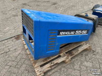 Used parts for tractors New Holland 55-56 motorkap + delen gebruikt
