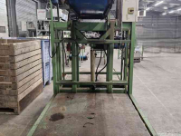 Box filler  Kistenvuller / Kistenfüller /  Box filler