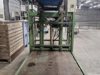 Conveyor  Kistenvuller  Kistenvuller, Kistenfüller