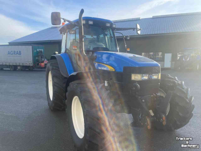 Tractor New Holland tm 120