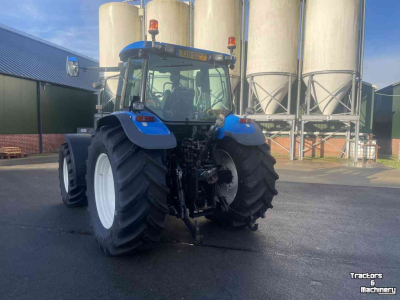 Tractor New Holland tm 120