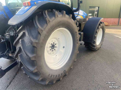 Tractor New Holland tm 120