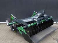 Disc harrow Hofstede OZYRYS Front schijveneg schijven eg front hef wielstel verkruimelrol