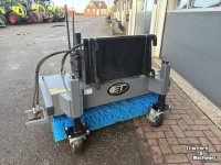 Sweeper Eurotrac Veegmachine
