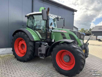 Tractor Fendt 724 S4 Profi plus