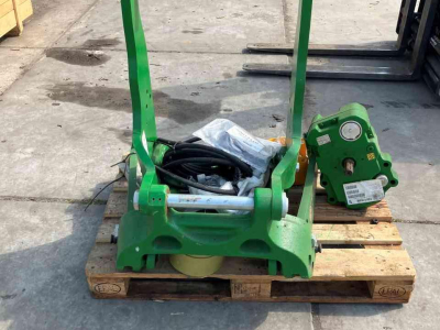 Front-hitch & Pto John Deere 145r/155r