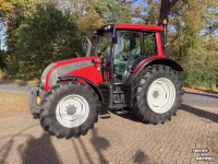 Tractor Valtra N121