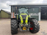Tractor Claas Arion 650 CIS