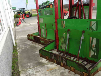 Silage block-cutter Strautmann HQ 2800 + extra onderdelen machine