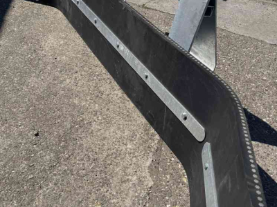 Rubber yard scraper  Rubberen schuif met euro aansluiting