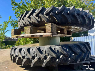 Wheels, Tyres, Rims & Dual spacers  9.5R44