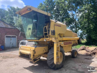 Combine New Holland 8070